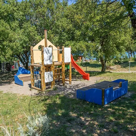 Camping Klenovica Кемпинг