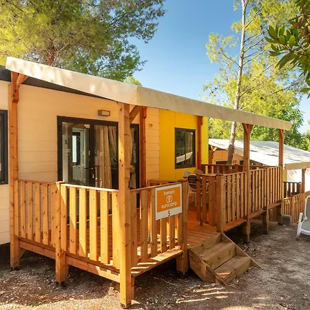 Camping Klenovica * Кленовица