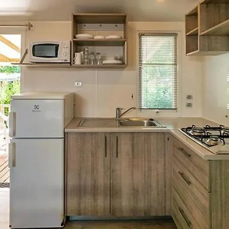 Camping Klenovica * كلينوفيتسا