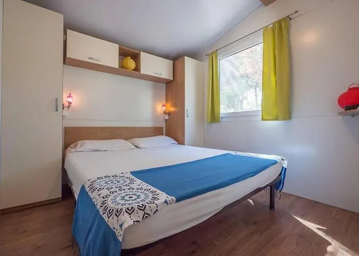 Camping Klenovica Campingplatz *